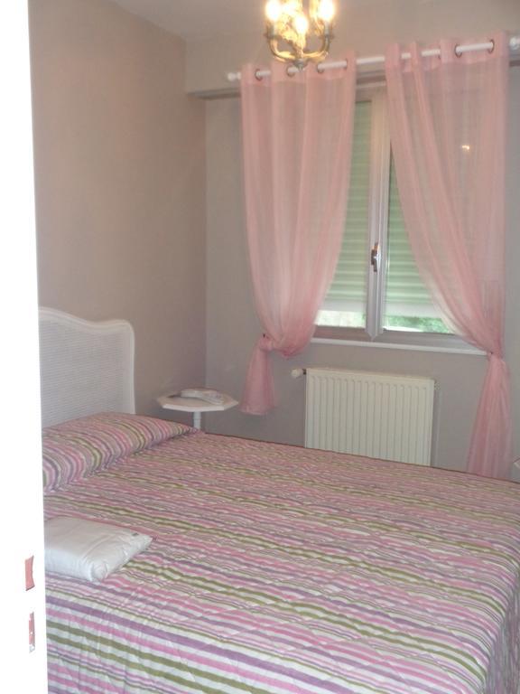 Le Saint Vincent Apartment Epernay Bagian luar foto