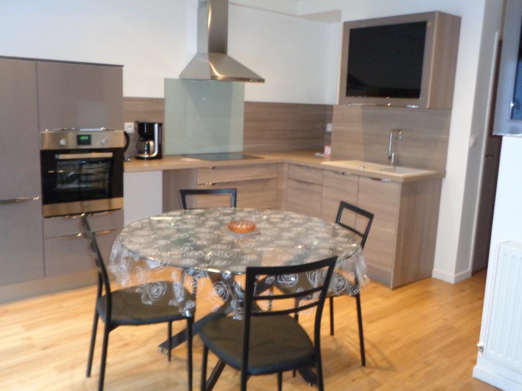 Le Saint Vincent Apartment Epernay Bagian luar foto